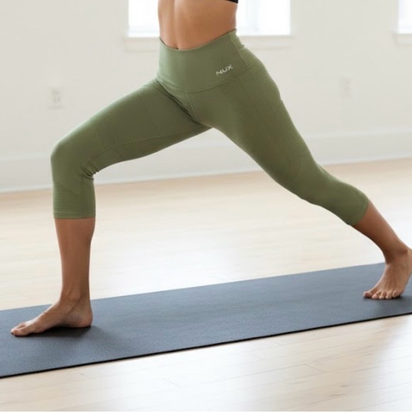 NUX Pants - NUX Sage Green Women's Capri Leggings